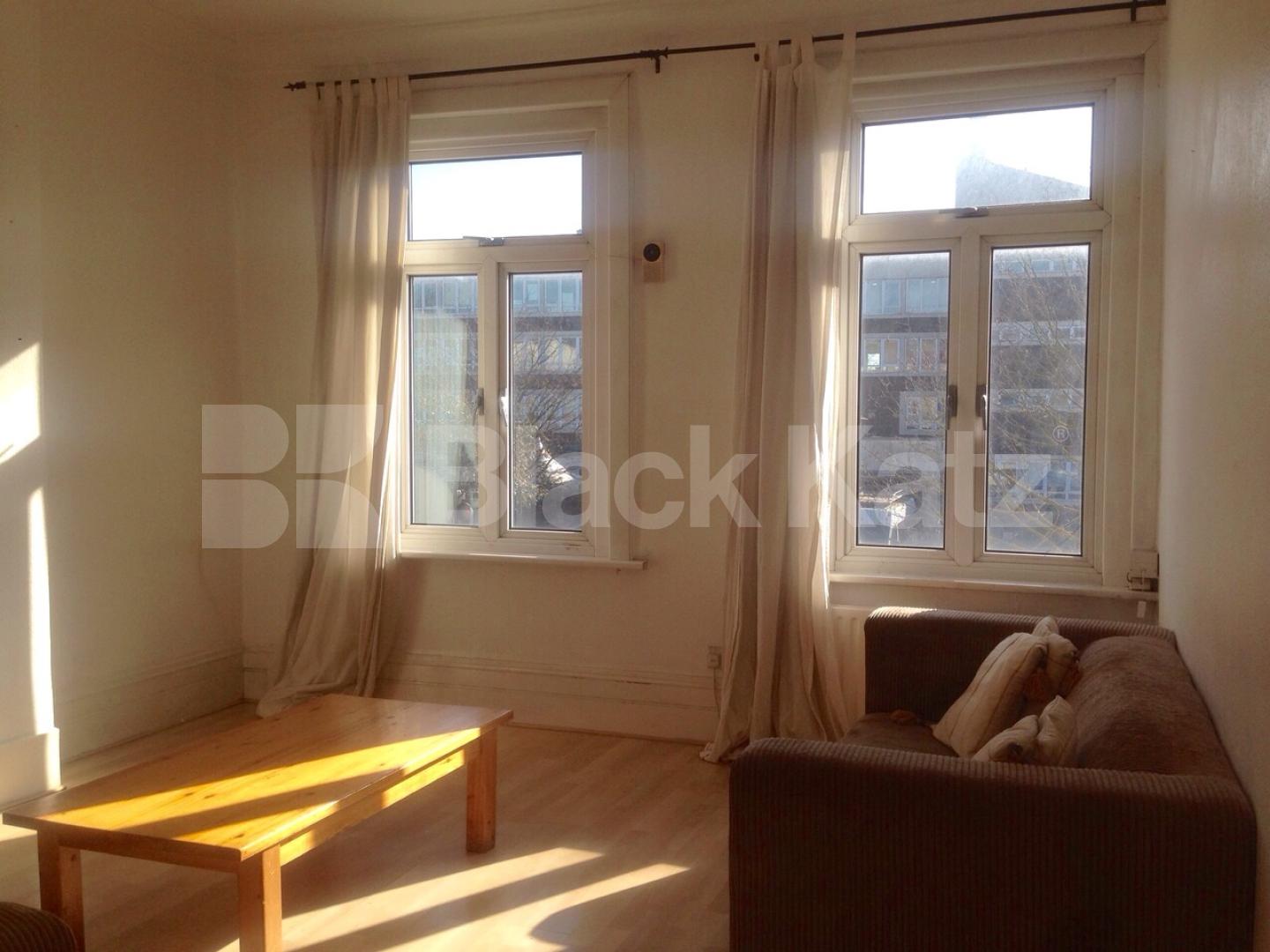 			LET , 4 Bedroom, 1 bath, 1 reception Apartment			 Battersea Park Road, Battersea